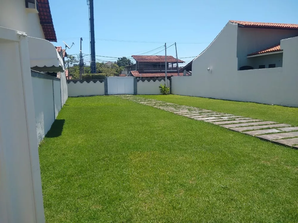 Casa à venda com 1 quarto, 50m² - Foto 1