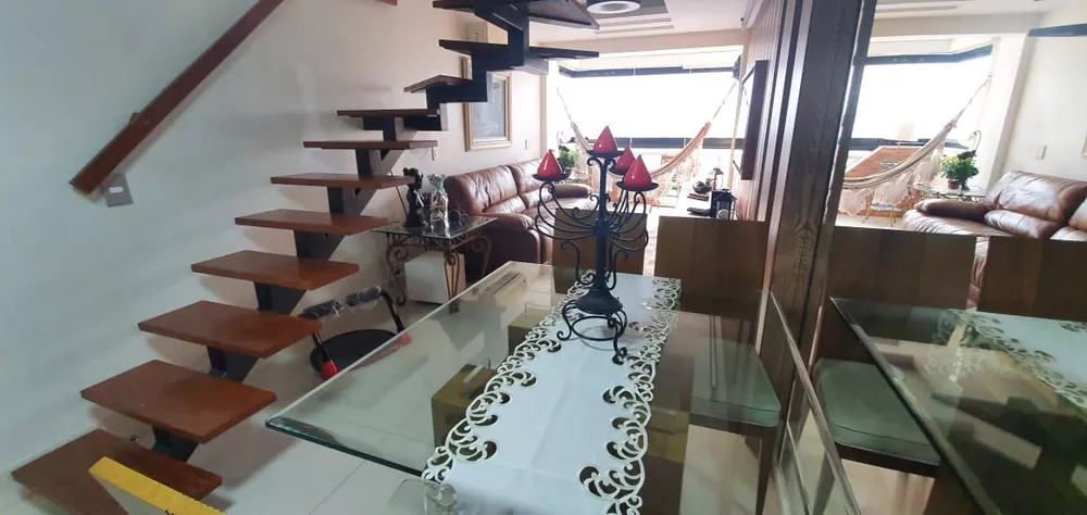Cobertura, 3 quartos, 220 m² - Foto 3