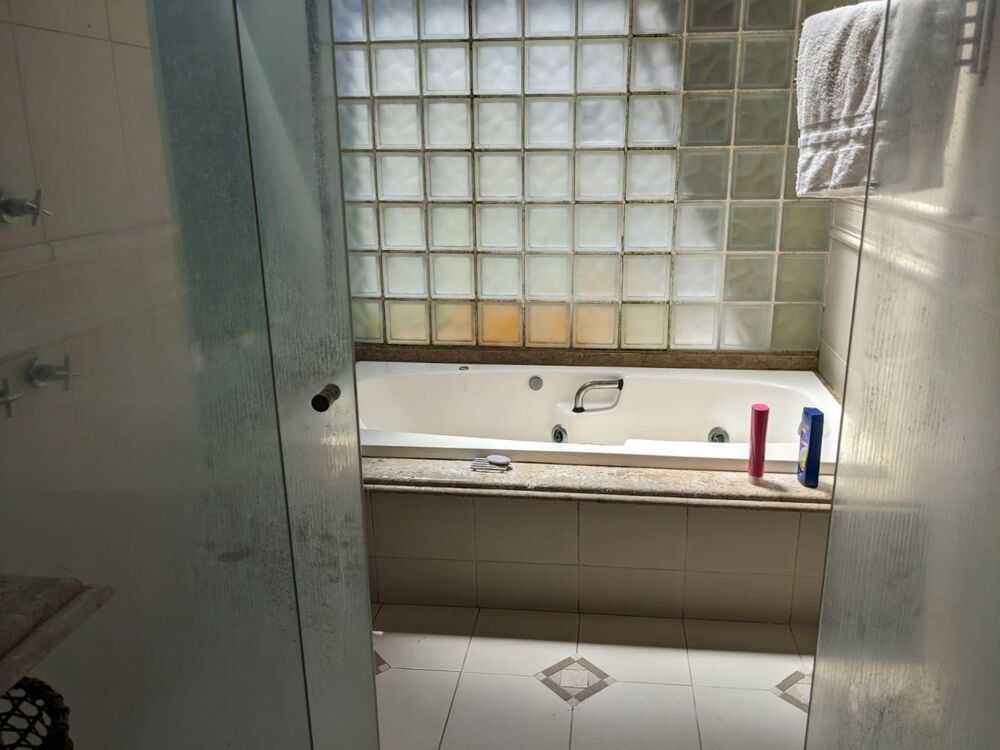 Casa de Condomínio à venda com 3 quartos, 260m² - Foto 9