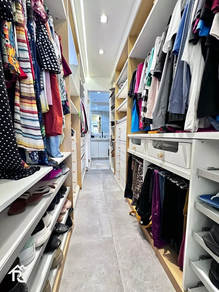 Casa, 4 quartos, 300 m² - Foto 33