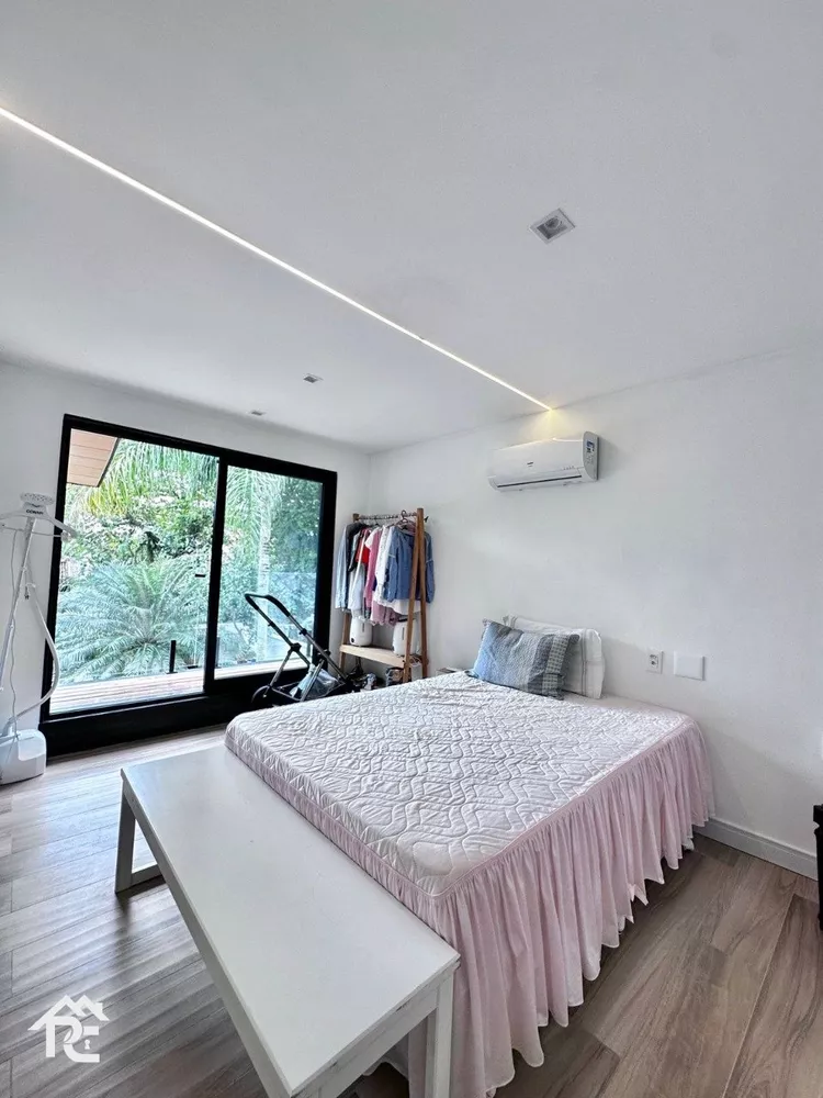 Casa, 4 quartos, 300 m² - Foto 26