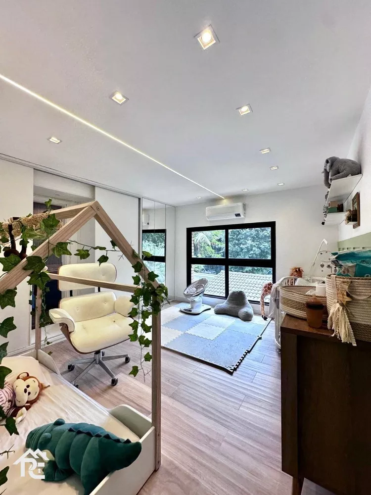 Casa, 4 quartos, 300 m² - Foto 27