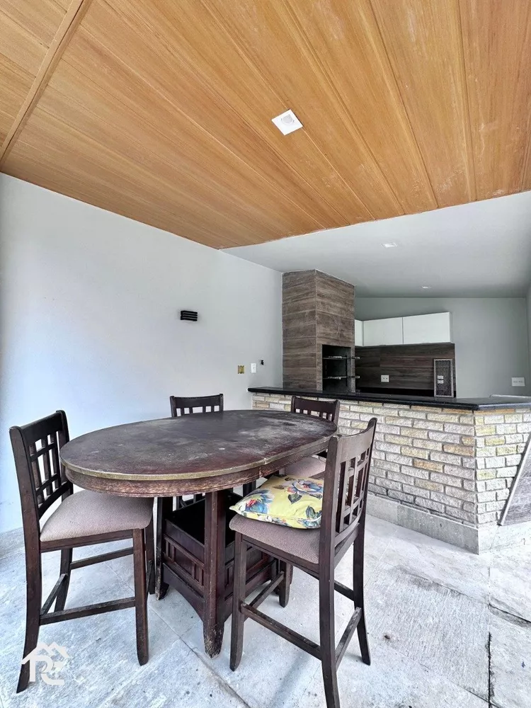 Casa, 4 quartos, 300 m² - Foto 10