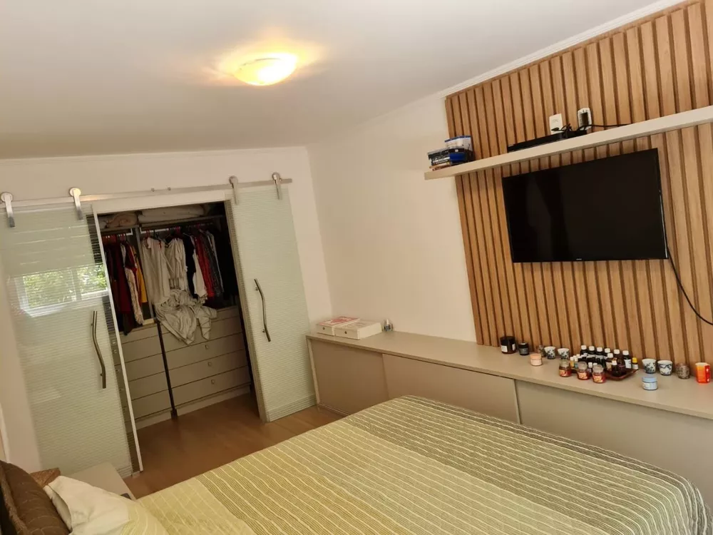 Apartamento à venda com 3 quartos, 140m² - Foto 4