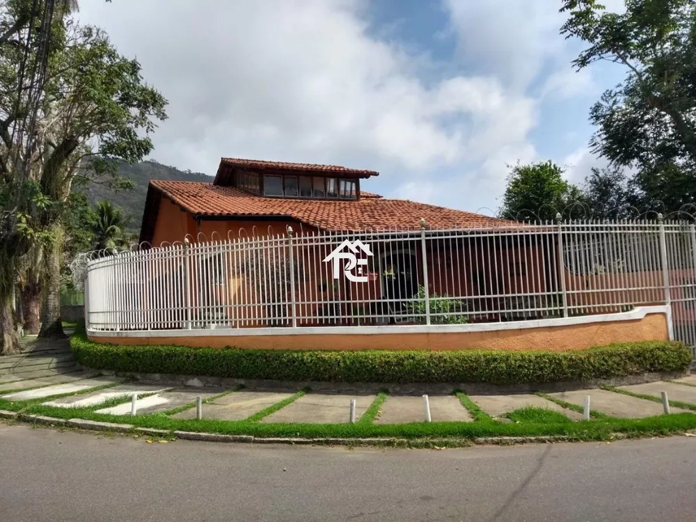 Casa, 4 quartos, 250 m² - Foto 3