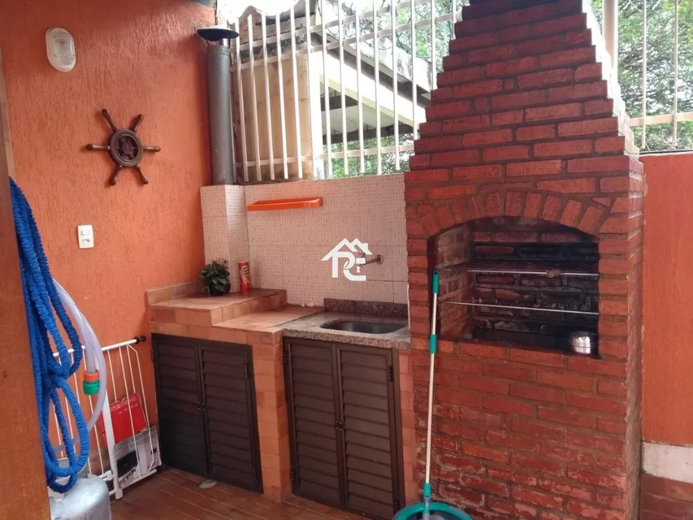 Casa, 4 quartos, 250 m² - Foto 12