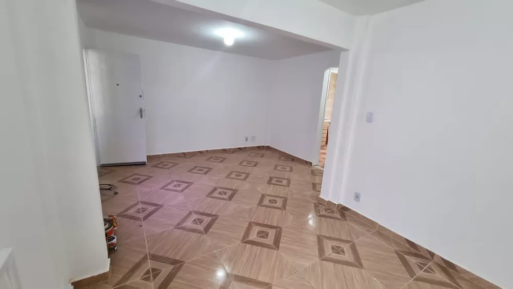 Apartamento à venda com 3 quartos, 70m² - Foto 3