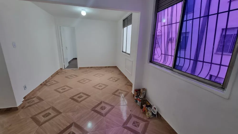 Apartamento à venda com 3 quartos, 70m² - Foto 1