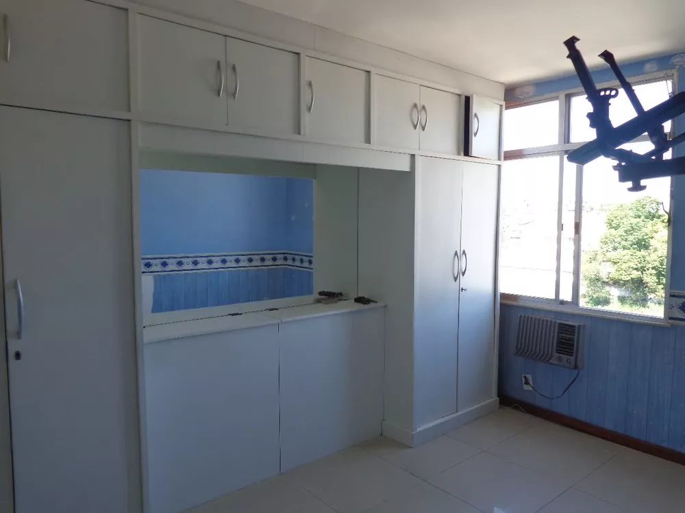 Apartamento à venda com 2 quartos, 72m² - Foto 4