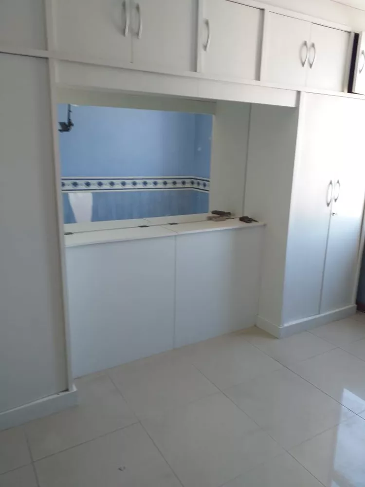 Apartamento à venda com 2 quartos, 72m² - Foto 5