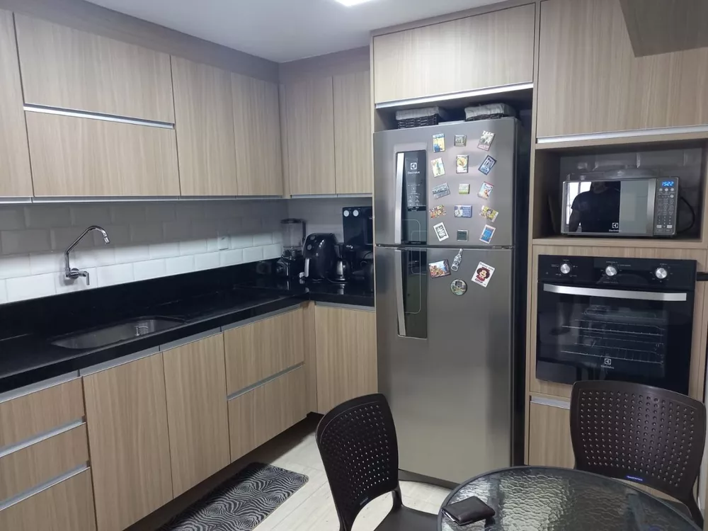 Apartamento à venda com 3 quartos, 98m² - Foto 31