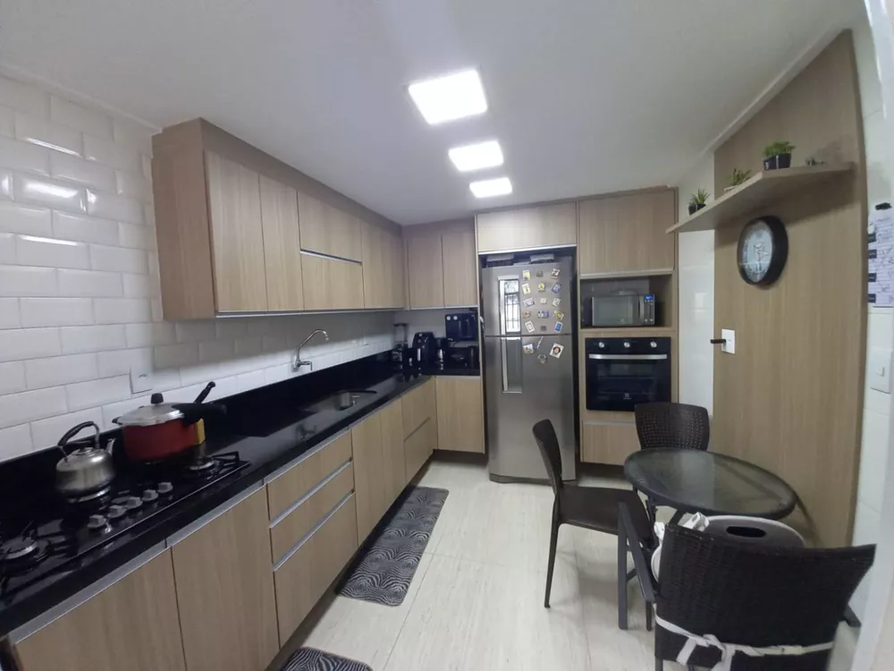 Apartamento à venda com 3 quartos, 98m² - Foto 34