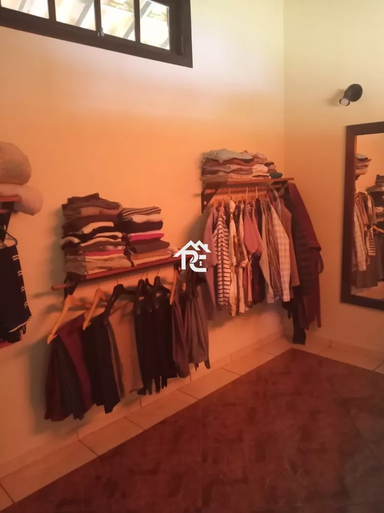 Casa, 3 quartos, 265 m² - Foto 15