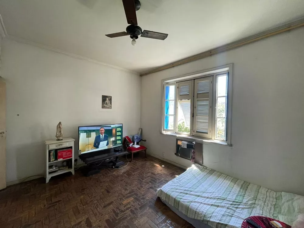 Apartamento, 3 quartos, 130 m² - Foto 3