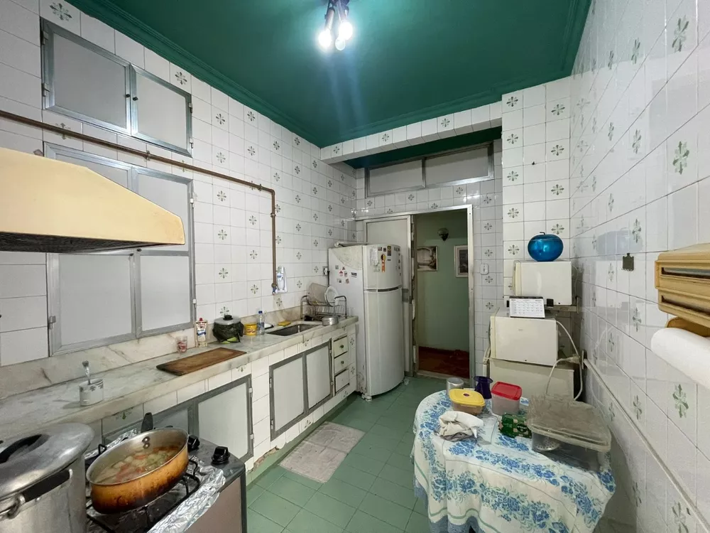 Apartamento, 3 quartos, 130 m² - Foto 2
