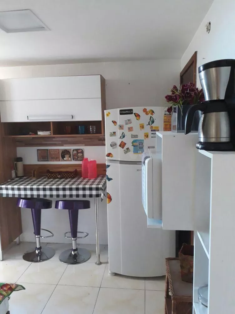 Apartamento à venda com 3 quartos, 100m² - Foto 3