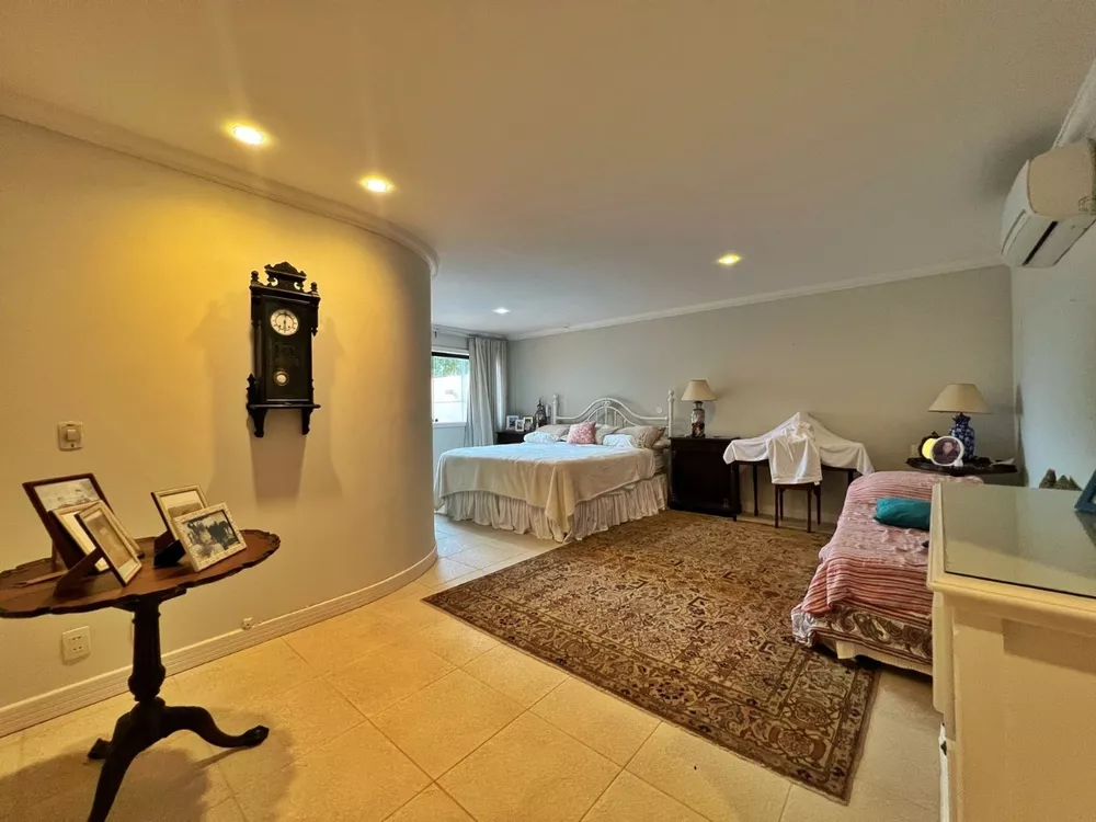 Casa, 7 quartos, 740 m² - Foto 11