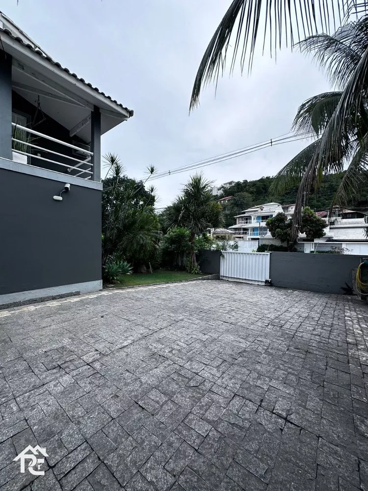 Casa, 3 quartos, 247 m² - Foto 60