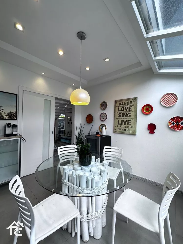 Casa, 3 quartos, 247 m² - Foto 33
