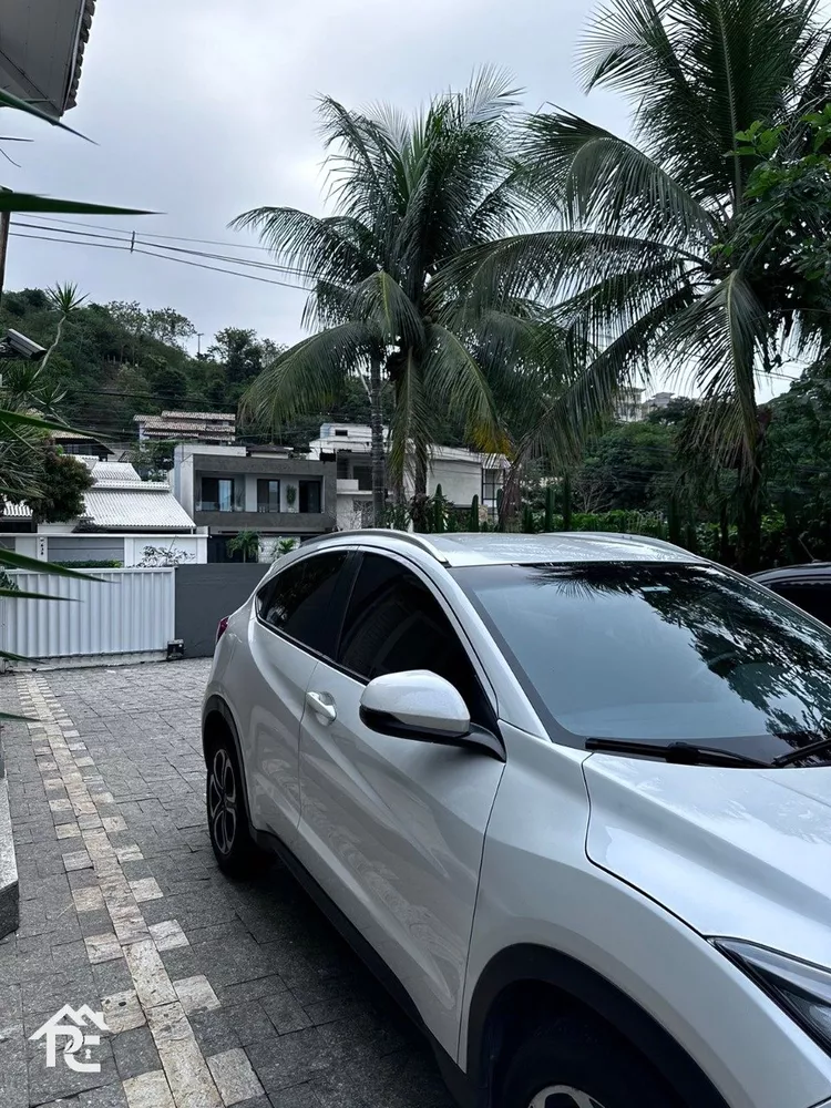 Casa, 3 quartos, 247 m² - Foto 1
