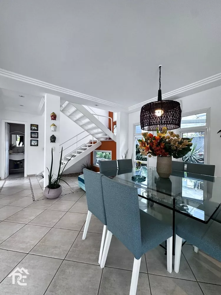 Casa, 3 quartos, 247 m² - Foto 77