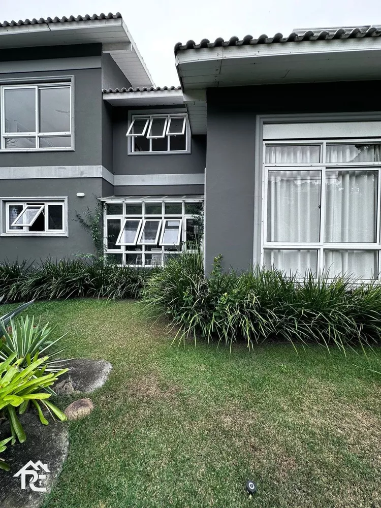 Casa, 3 quartos, 247 m² - Foto 4
