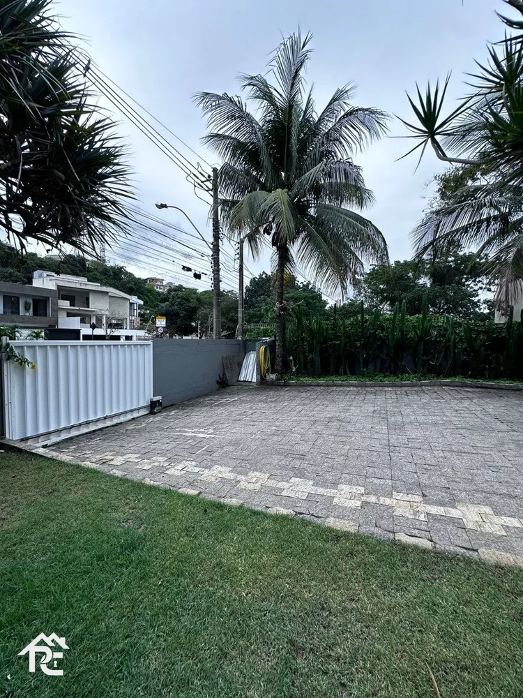 Casa, 3 quartos, 247 m² - Foto 24
