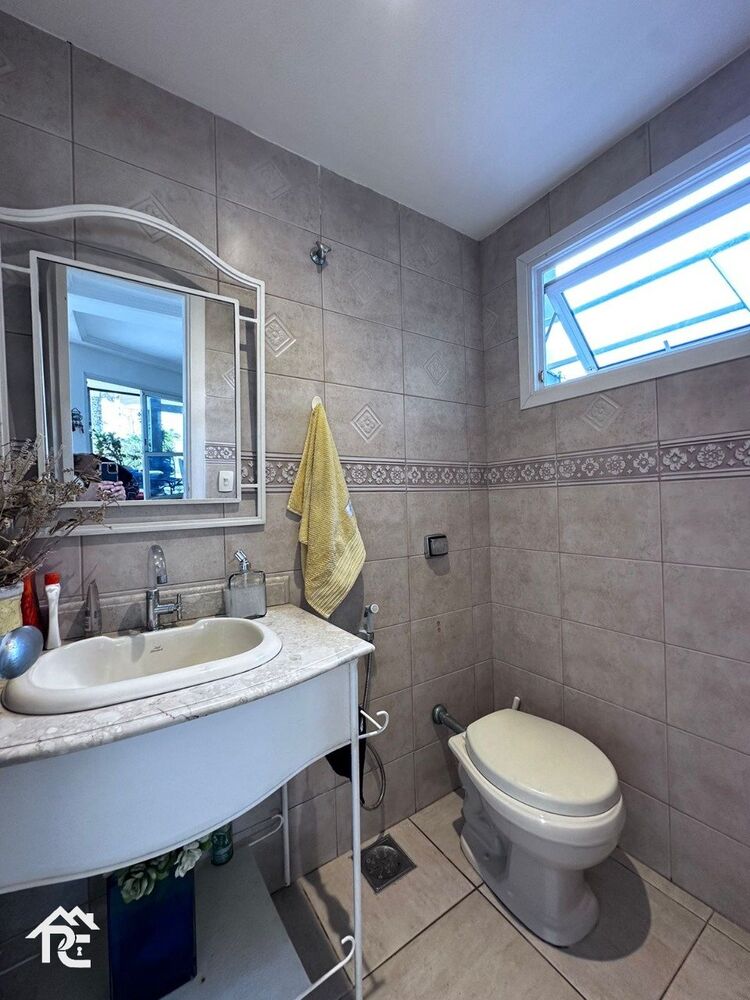 Casa, 3 quartos, 247 m² - Foto 8