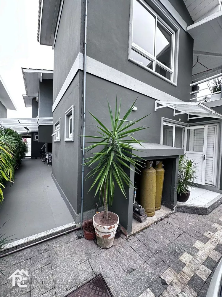 Casa, 3 quartos, 247 m² - Foto 81