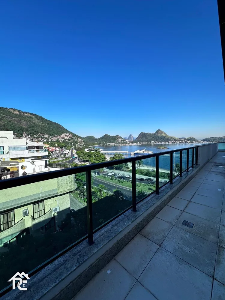 Cobertura, 4 quartos, 240 m² - Foto 1