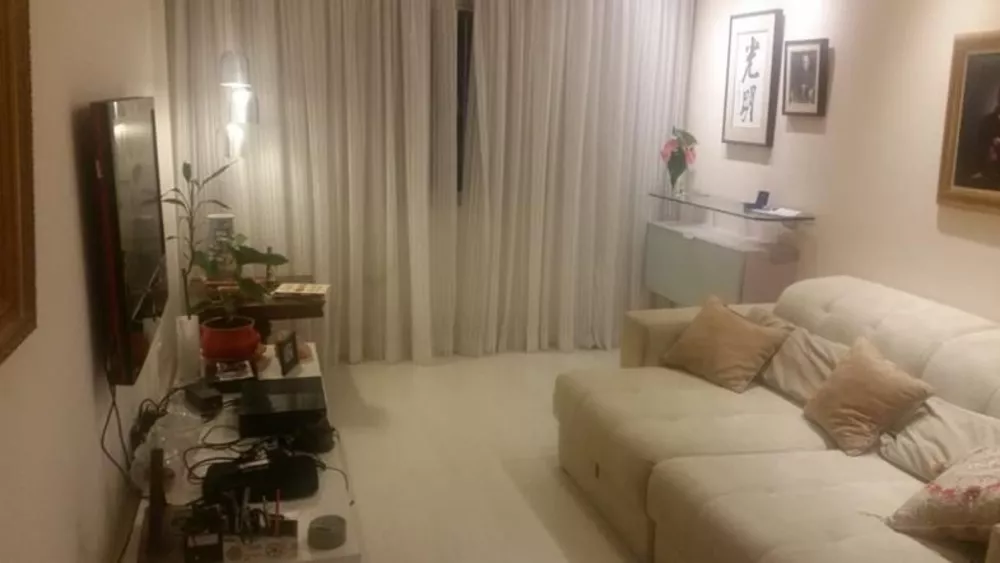 Apartamento à venda com 2 quartos, 66m² - Foto 1