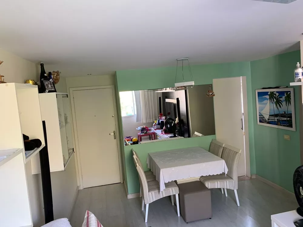 Apartamento à venda com 2 quartos, 70m² - Foto 4