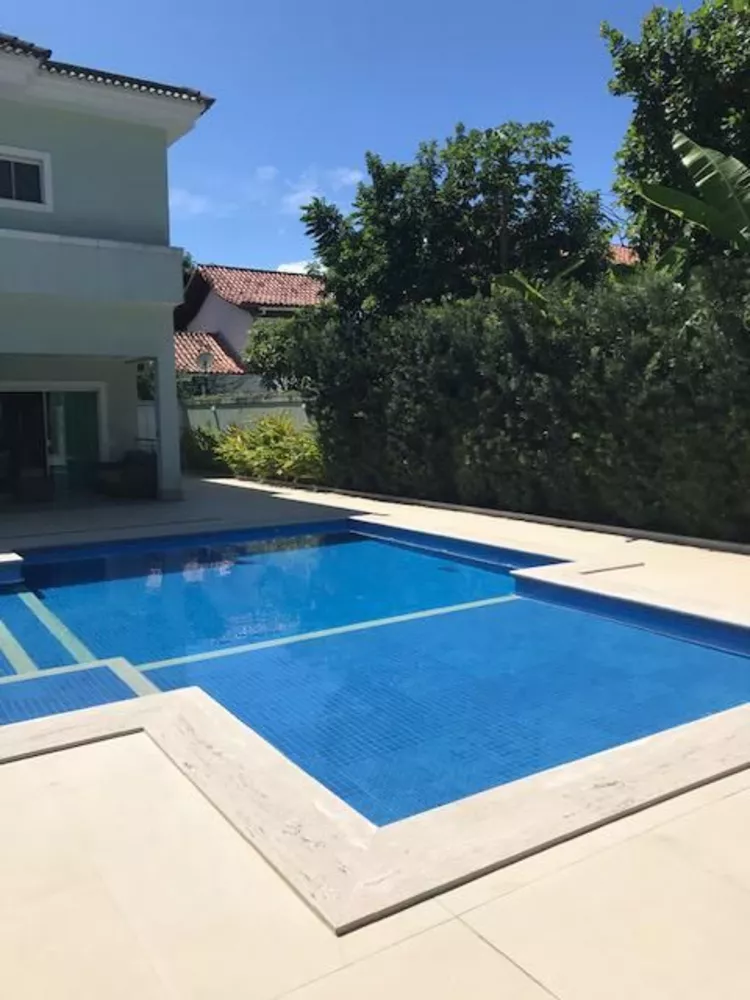 Casa à venda com 5 quartos, 550m² - Foto 2