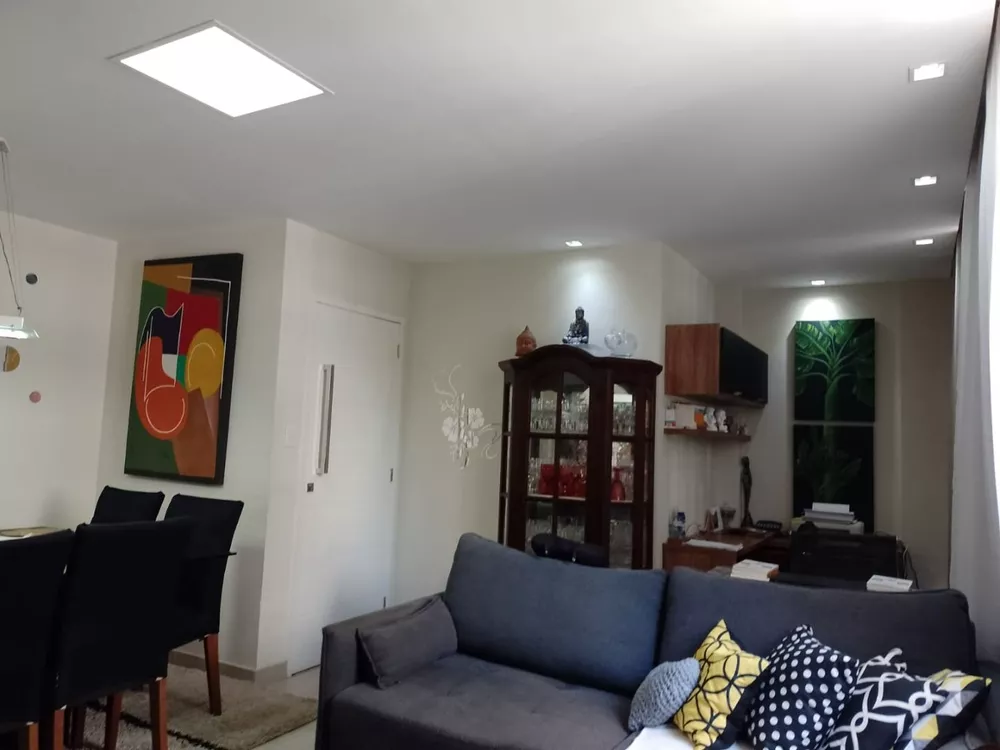 Apartamento à venda com 3 quartos, 147m² - Foto 2