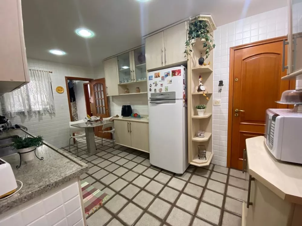 Apartamento, 3 quartos, 185 m² - Foto 10