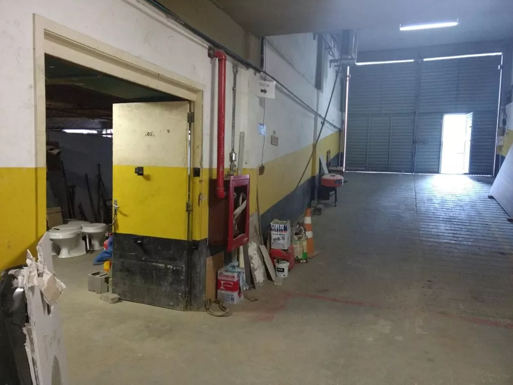 Depósito-Galpão, 2300 m² - Foto 15