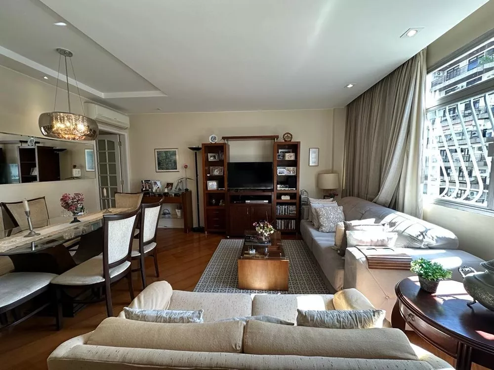 Apartamento à venda com 3 quartos, 147m² - Foto 3