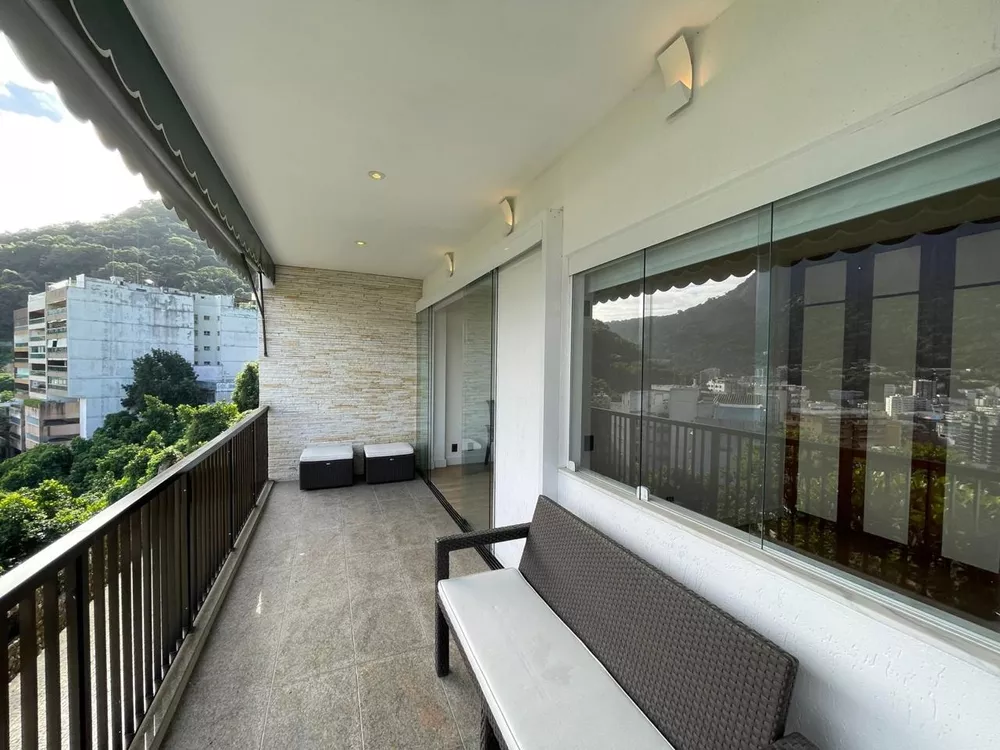 Apartamento, 3 quartos, 130 m² - Foto 1