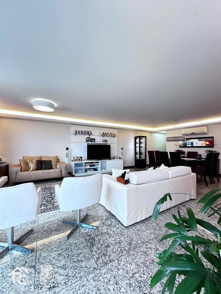 Apartamento, 4 quartos, 210 m² - Foto 13
