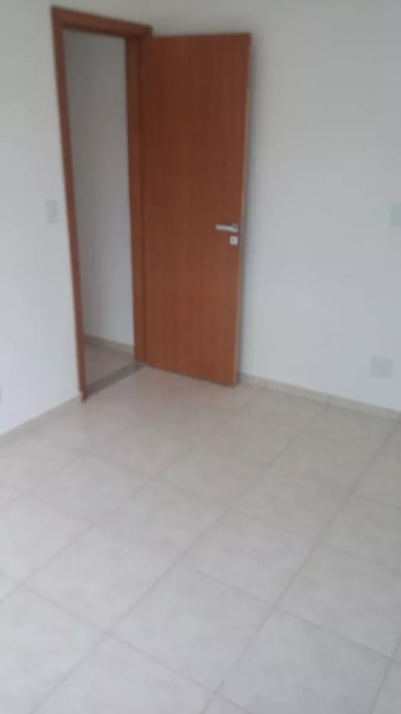 Casa de Condomínio à venda com 3 quartos, 100m² - Foto 13