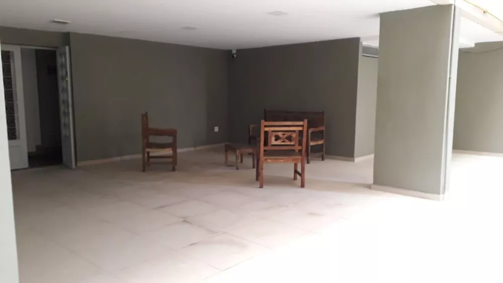 Apartamento à venda com 2 quartos, 72m² - Foto 34