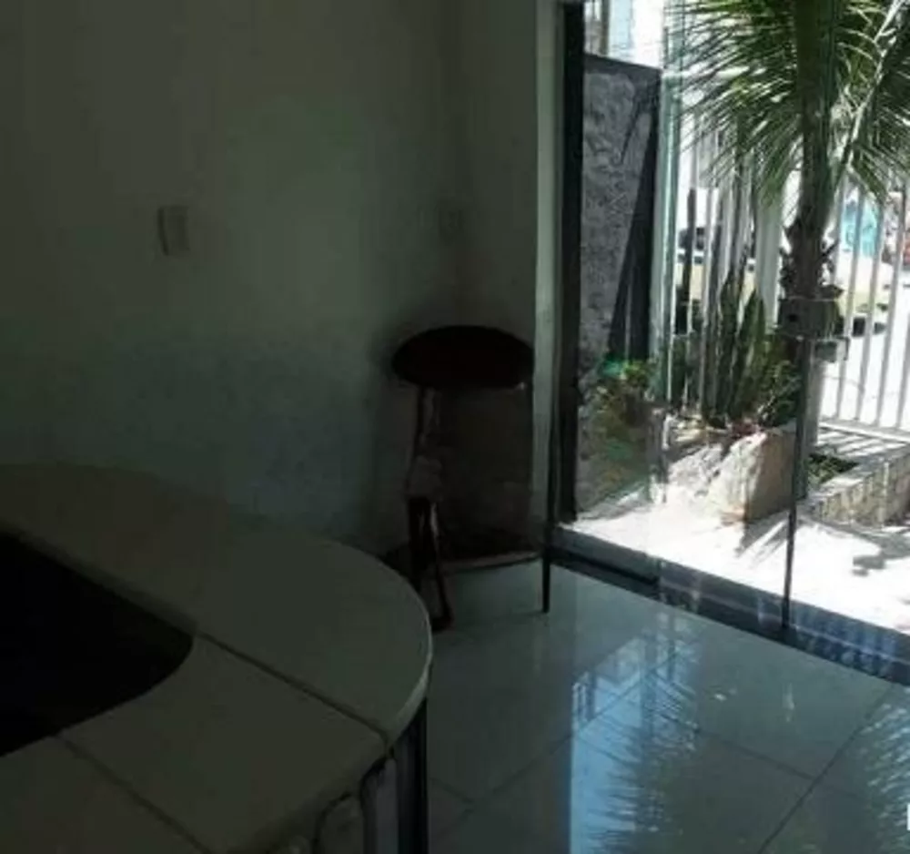 Casa, 14 quartos, 2700 m² - Foto 2