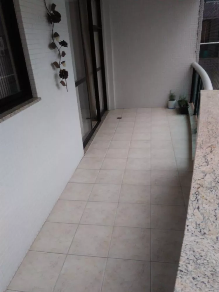 Apartamento à venda com 3 quartos, 120m² - Foto 6