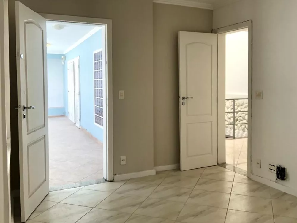 Casa, 4 quartos, 250 m² - Foto 16