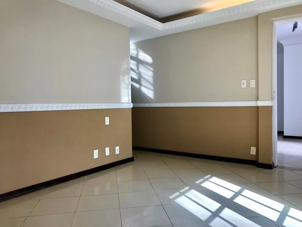 Casa, 4 quartos, 250 m² - Foto 14