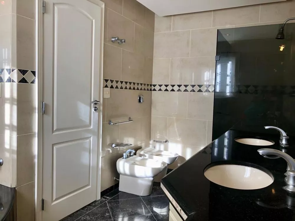 Casa, 4 quartos, 250 m² - Foto 24