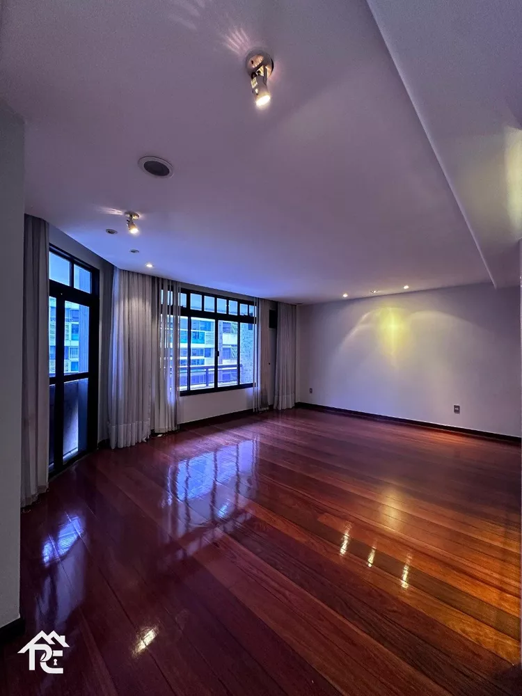 Apartamento, 3 quartos, 215 m² - Foto 10