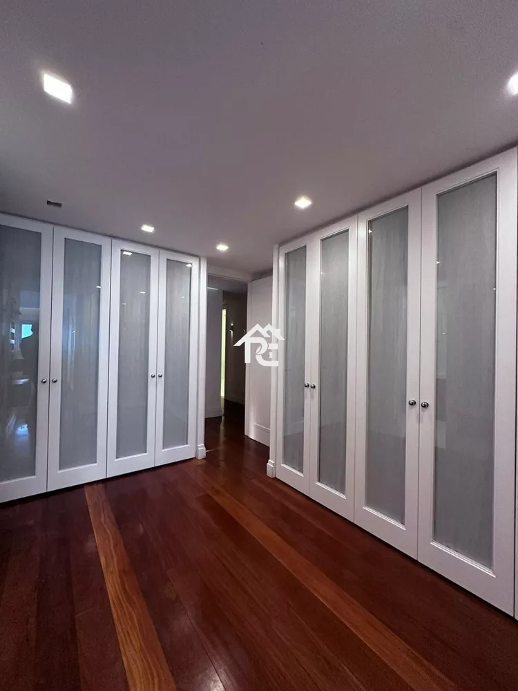 Apartamento, 4 quartos, 276 m² - Foto 11