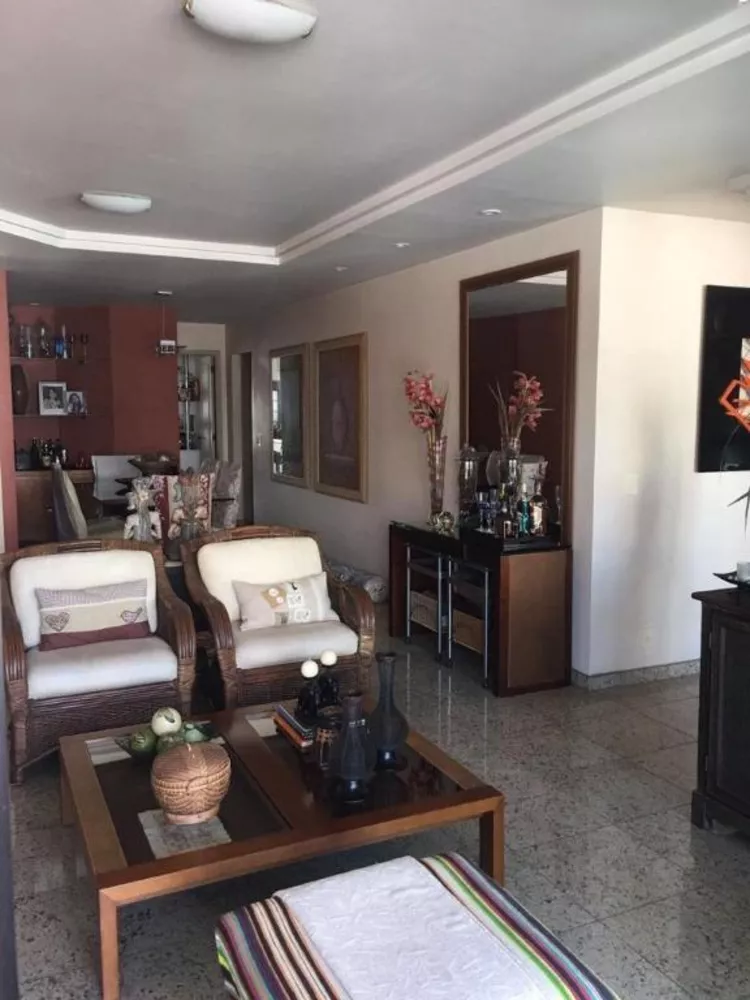 Apartamento à venda com 4 quartos, 140m² - Foto 4