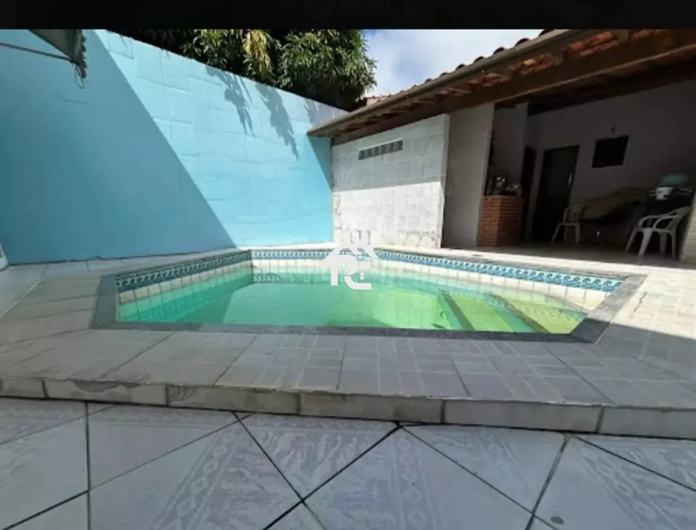 Casa de Condomínio à venda com 5 quartos, 360m² - Foto 1